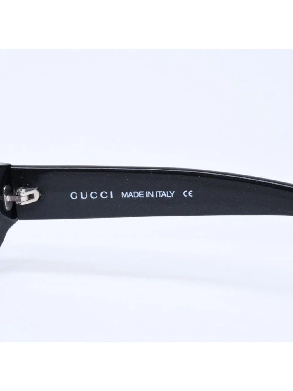 Gucci Oval Shape Sunglasses Eyewear S 52 19 Black Tom Ford Era Silver